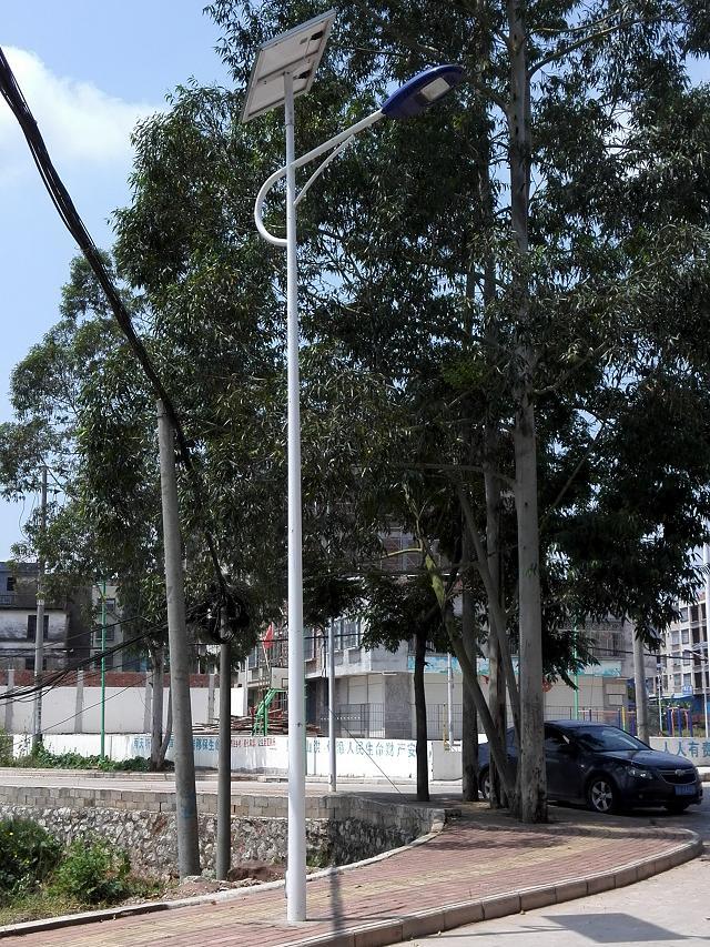 led太陽(yáng)能路燈